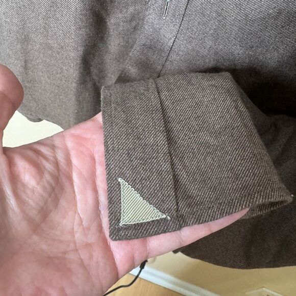 Untuckit Shirt Mens XXL Brown Button Up Flannel Long Sleeve Pocket Casual - Picture 6 of 10